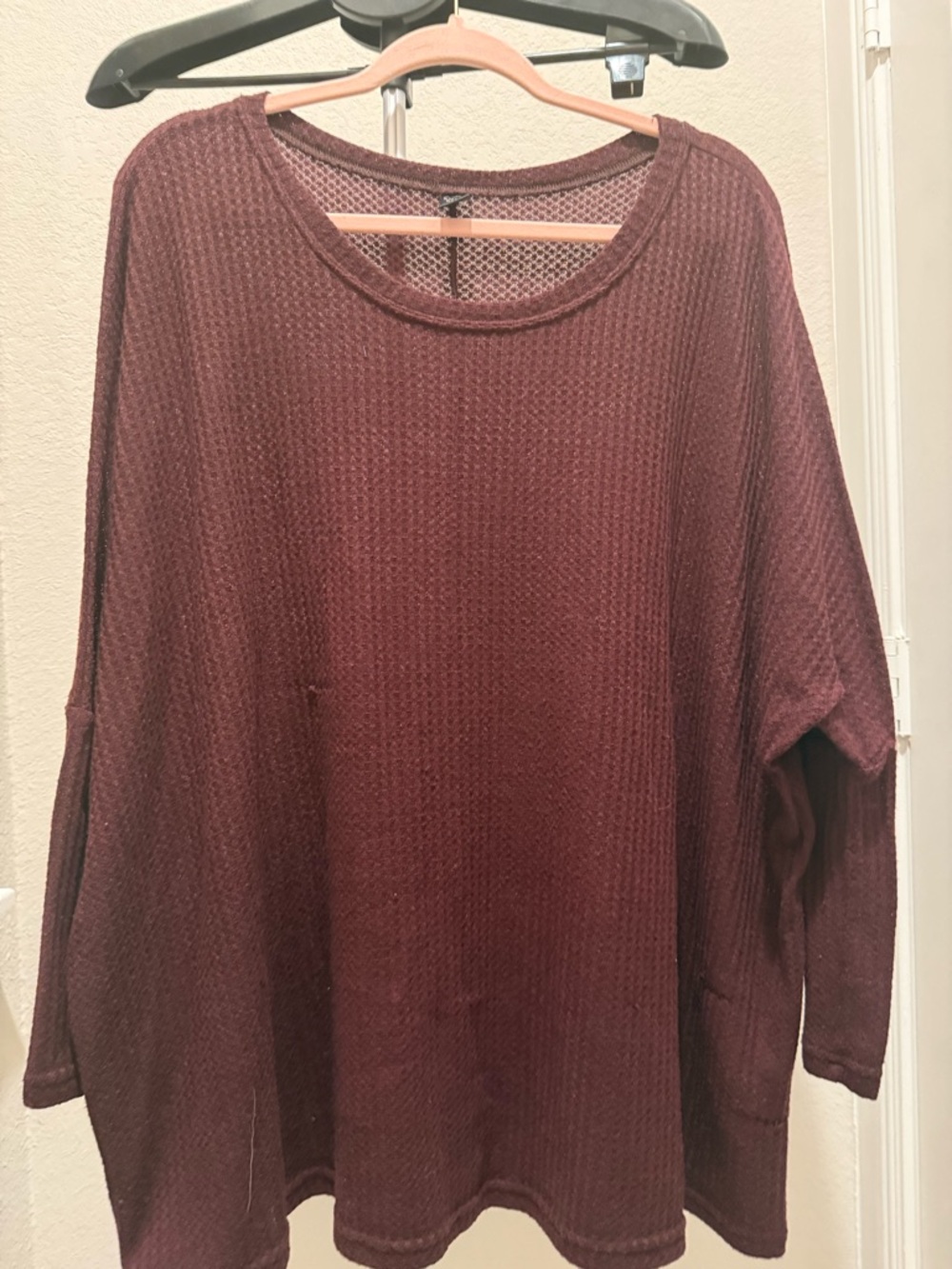 Women's Long Sleeve Knit Top - Burgundy